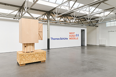 Thomas SchÃ¼tte 'Westkunstmodelle 1:1'